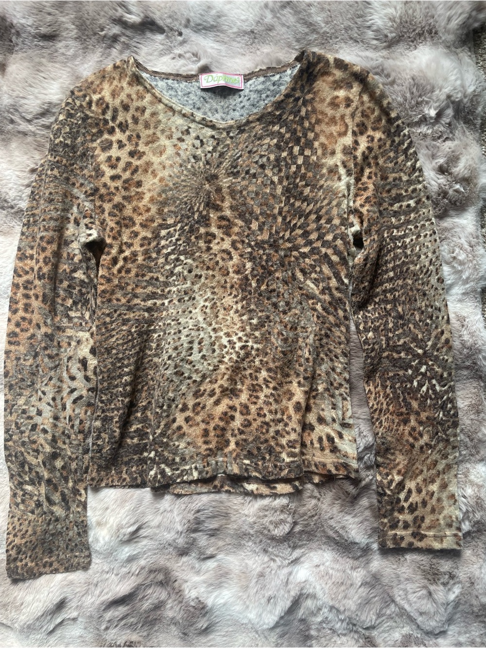 Vintage 90’s Daphne Women's Animal Print Knit Pullover Long Sleeve Top S